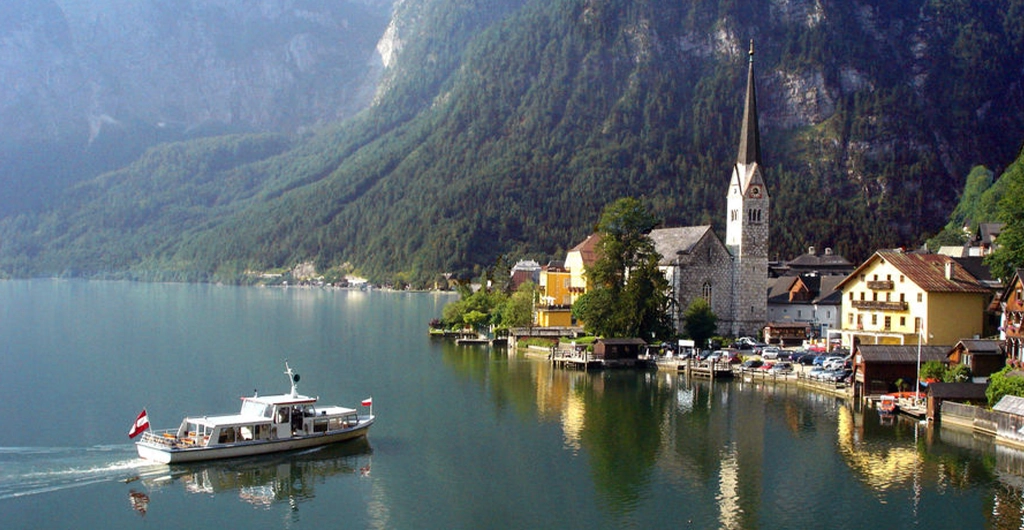 Arriving at Hallstatt